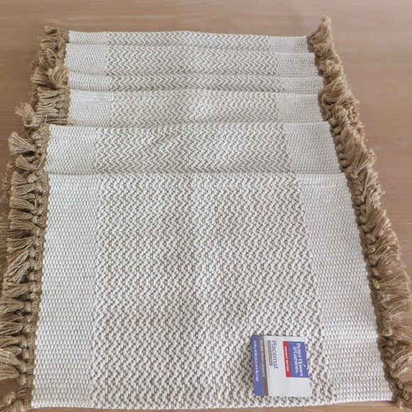 Better Homes & Gardens Woven White Metallic Fringe Holiday Placemats Set of 6 - Picture 1 of 8